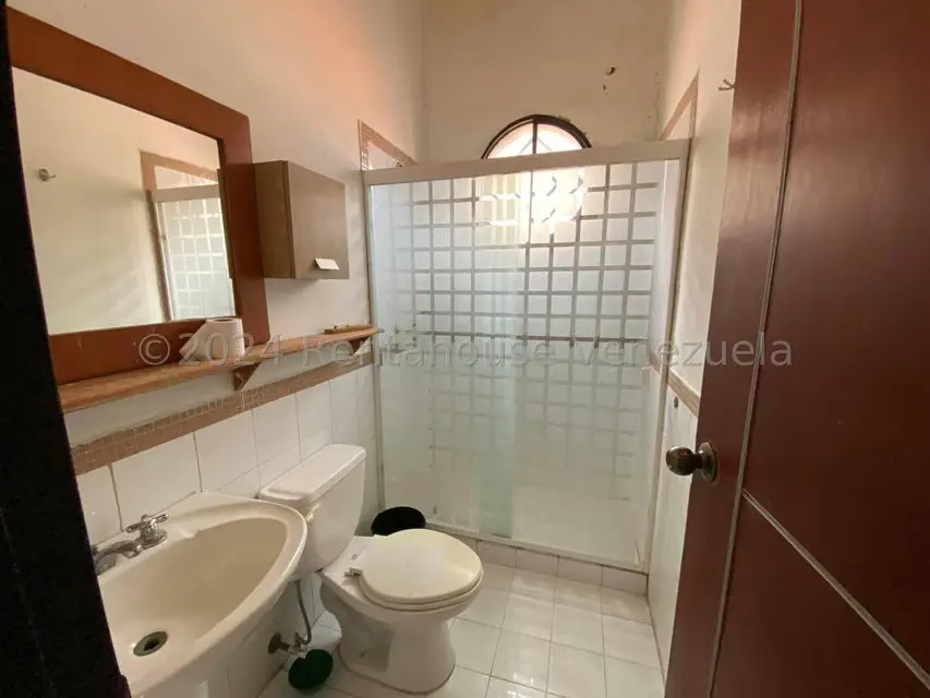 Casa (Duplex) en Venta en Casa de Campo, Portuguesa - 28