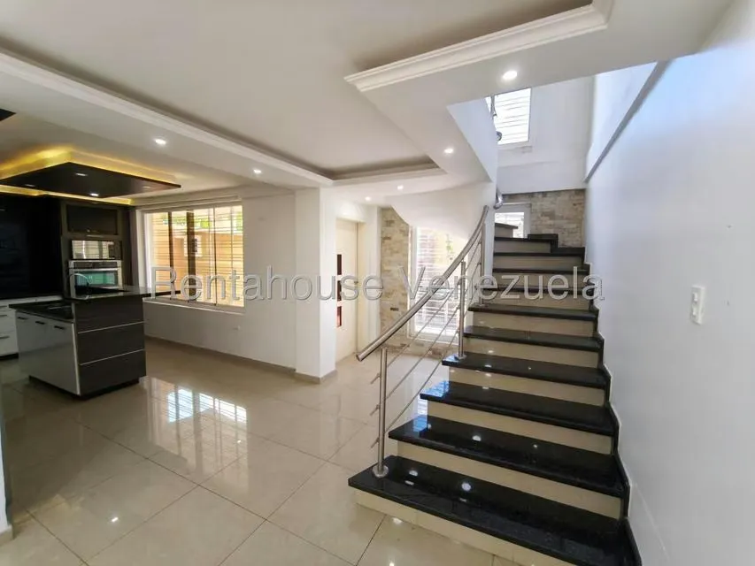 Townhouse (Duplex) en Venta en El Limon, Aragua - 11