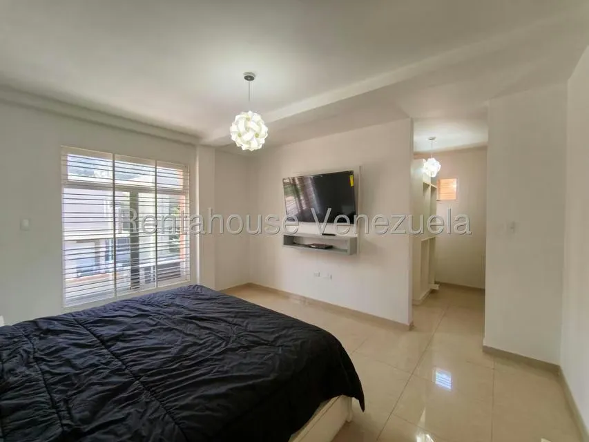 Townhouse (Duplex) en Venta en El Limon, Aragua - 17