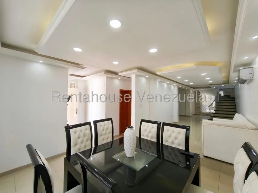 Townhouse (Duplex) en Venta en El Limon, Aragua - 4