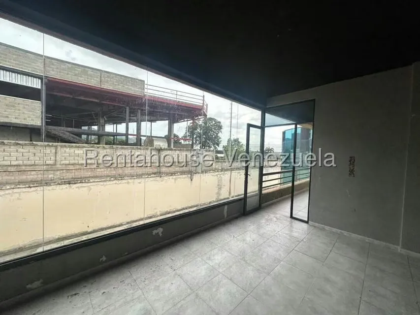 Local Comercial en Venta en Monteserino, Carabobo - 6