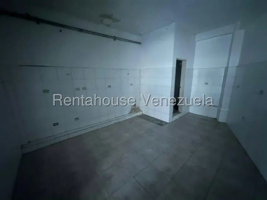Local Comercial en Venta en Monteserino, Carabobo - 9