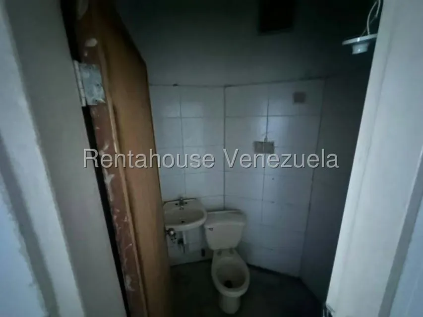 Local Comercial en Venta en Monteserino, Carabobo - 10
