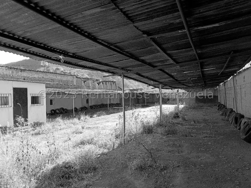 Terreno (Comercial) en Venta en Guarenas, Miranda - 11