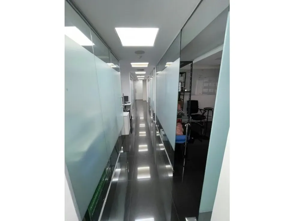 Ofrezco en VENTA OFICINA en EL ROSAL - 2