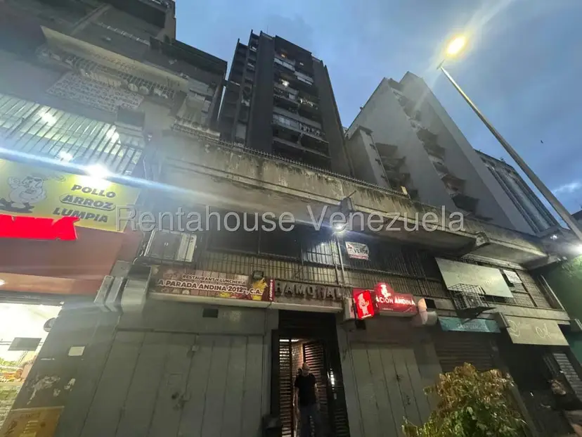Apartamento (1 Nivel) en Venta en Parroquia La Candelaria, Distrito Metropolitano