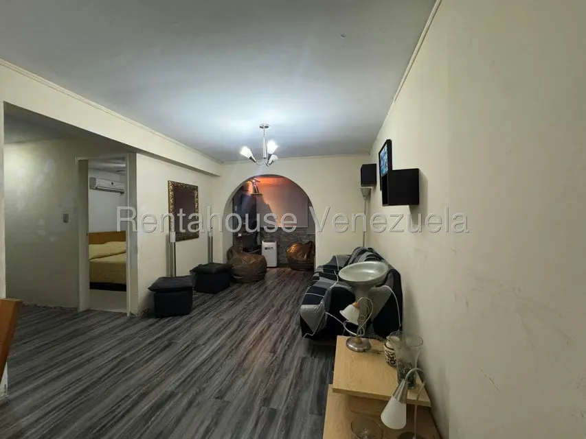 Apartamento (1 Nivel) en Venta en Parroquia La Candelaria, Distrito Metropolitano - 18