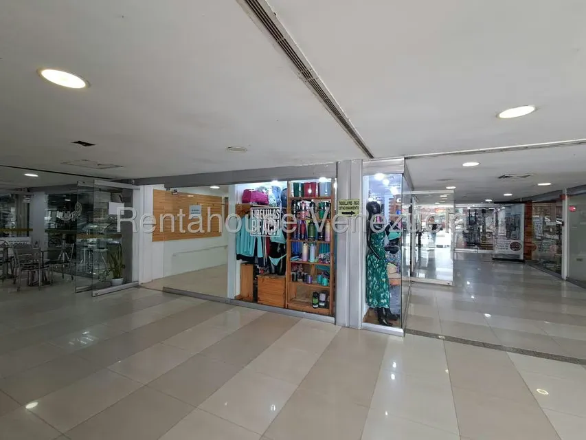 Local Comercial en Alquiler en El Viñedo, Carabobo - 4
