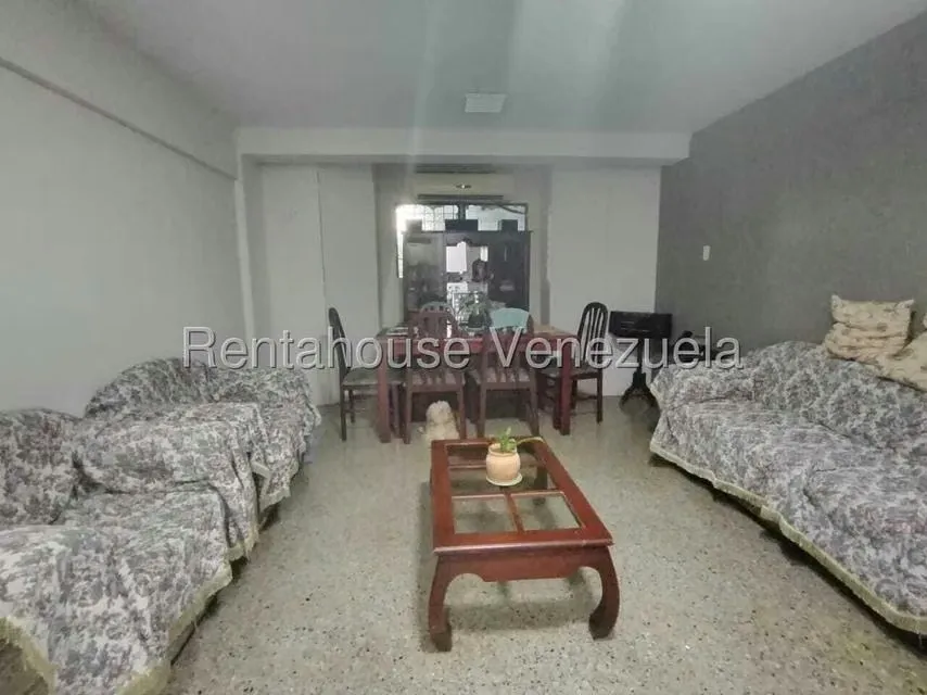 Apartamento (1 Nivel) en Venta en Zona Oeste, Lara - 13