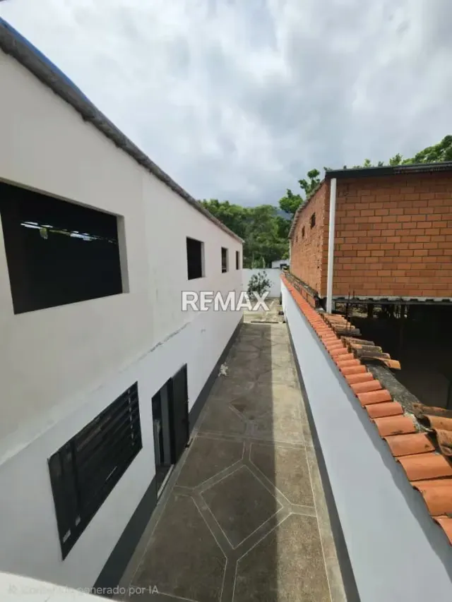 Casa. Venta. San Juan de Colon - 5