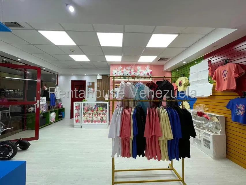 Local Comercial en Alquiler en Los Samanes, Distrito Metropolitano - 9