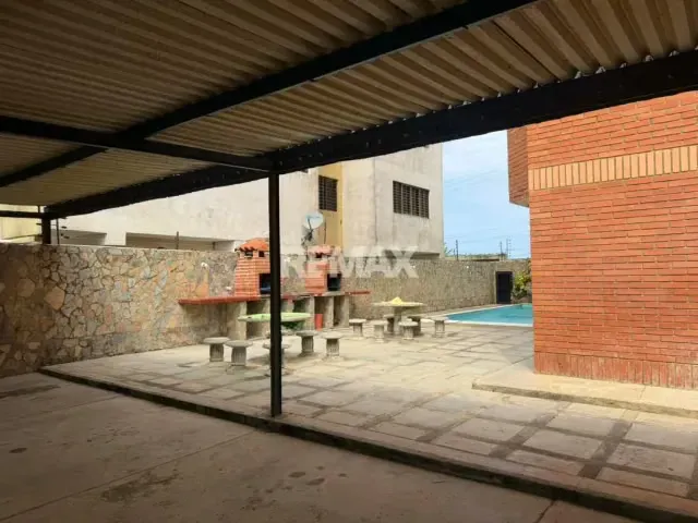 En venta amplio apartamento de 87m2 con vista al mar en el conjunto Palma Real en Tucacas - 11