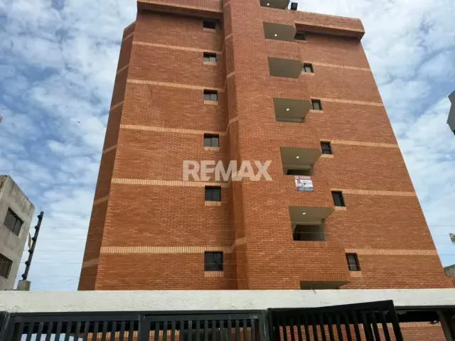 En venta amplio apartamento de 87m2 con vista al mar en el conjunto Palma Real en Tucacas - 12