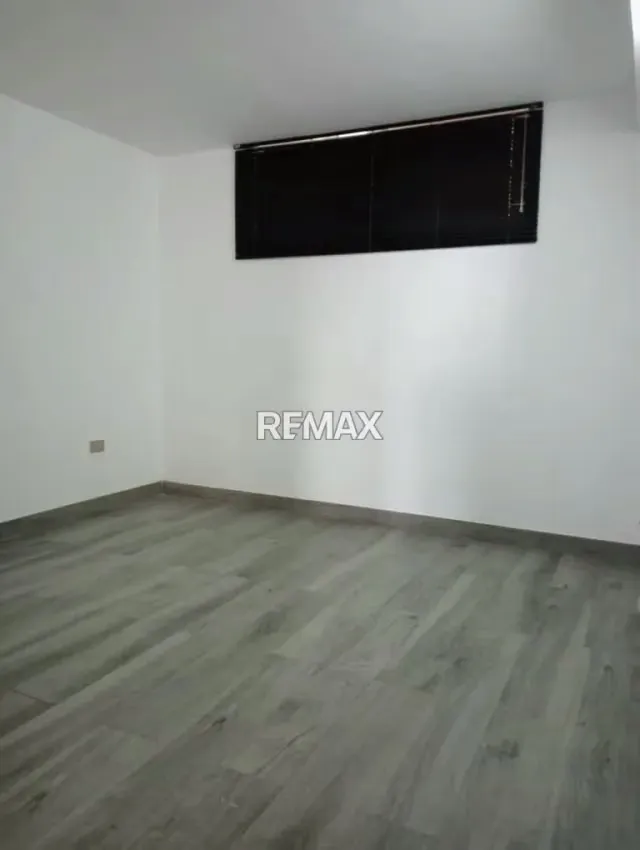 Venta de lindo y cómodo apartamento en Colinas de La Tahona - 12