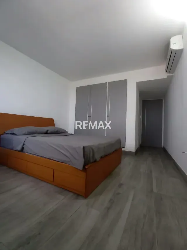 Venta de lindo y cómodo apartamento en Colinas de La Tahona - 4