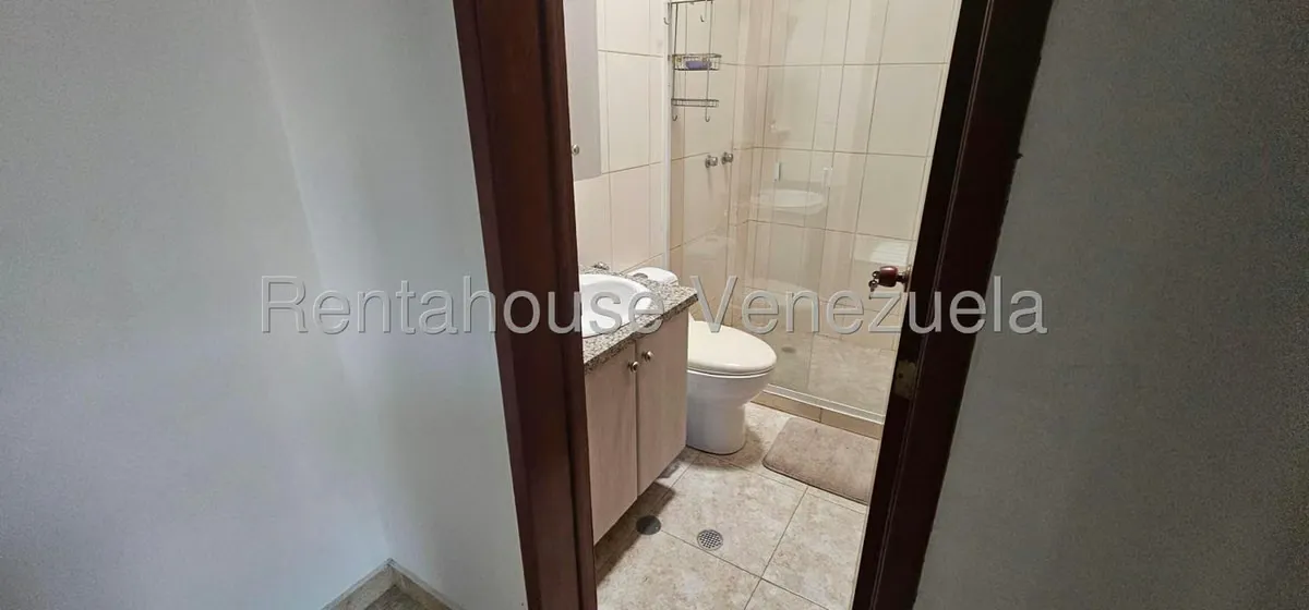 Townhouse (Duplex) en Venta en Los Robles, Nueva Esparta - 13
