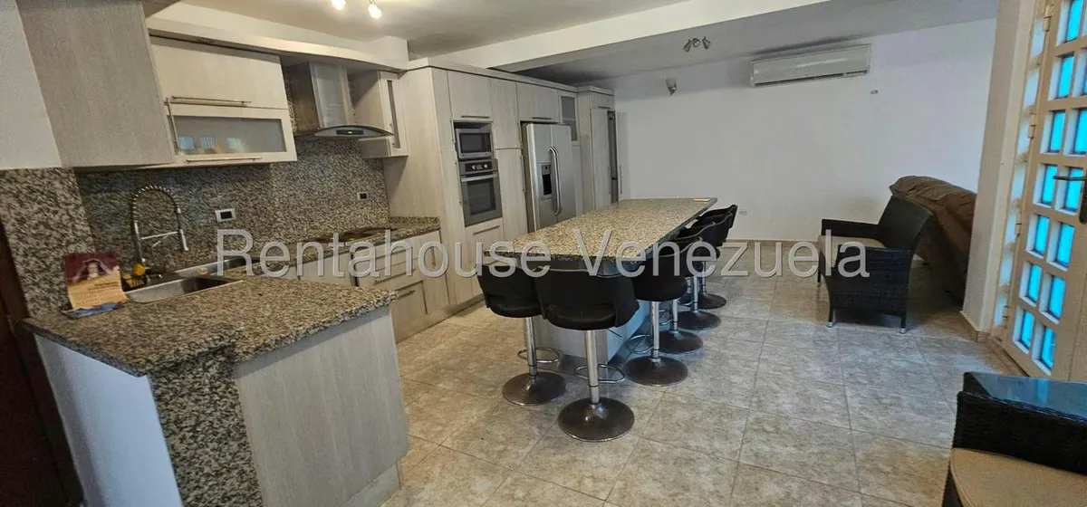 Townhouse (Duplex) en Venta en Los Robles, Nueva Esparta - 8