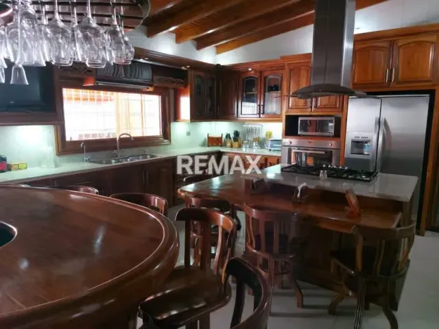 Casa en venta - 3