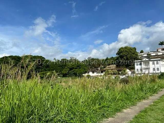 Terreno (Residencial) en Venta en Macaracuay, Distrito Metropolitano - 6