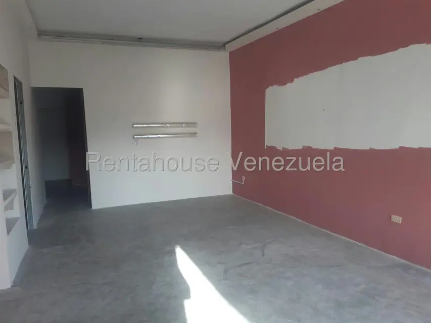 Local Comercial en Alquiler en Plaza Alonso, Zulia - 4