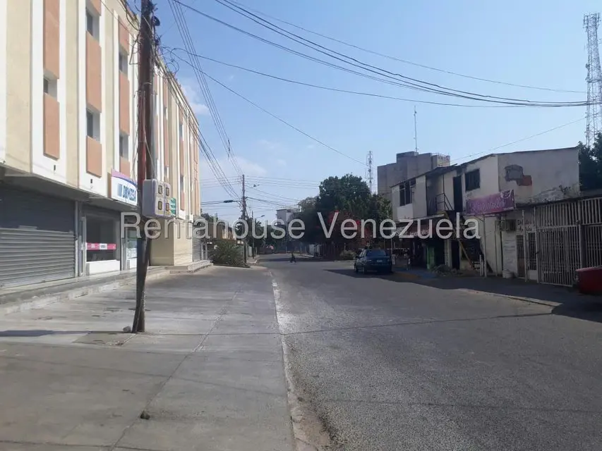 Local Comercial en Alquiler en Plaza Alonso, Zulia - 8