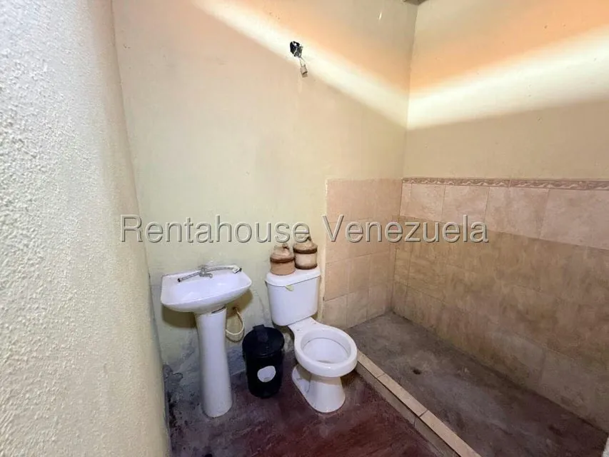 Casa (1 Nivel) en Venta en Valle Hondo, Lara - 27
