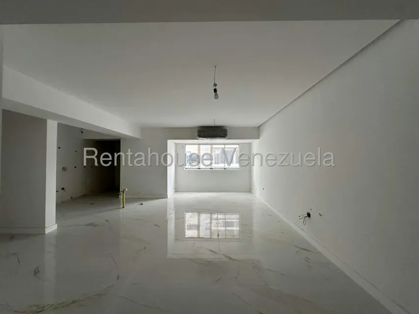Apartamento (1 Nivel) en Venta en Base Aragua, Aragua - 3