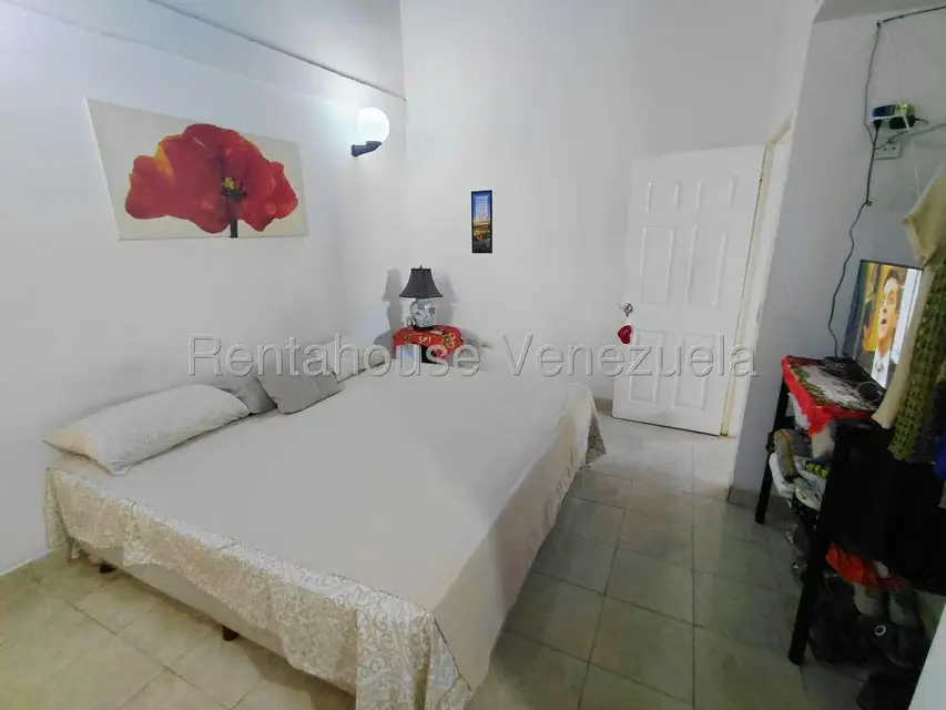 Townhouse (1 Nivel) en Venta en La Cruz del Pastel, Nueva Esparta - 24