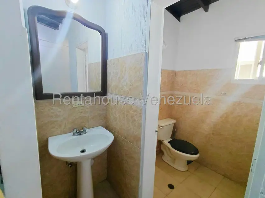 Townhouse (1 Nivel) en Venta en La Cruz del Pastel, Nueva Esparta - 25