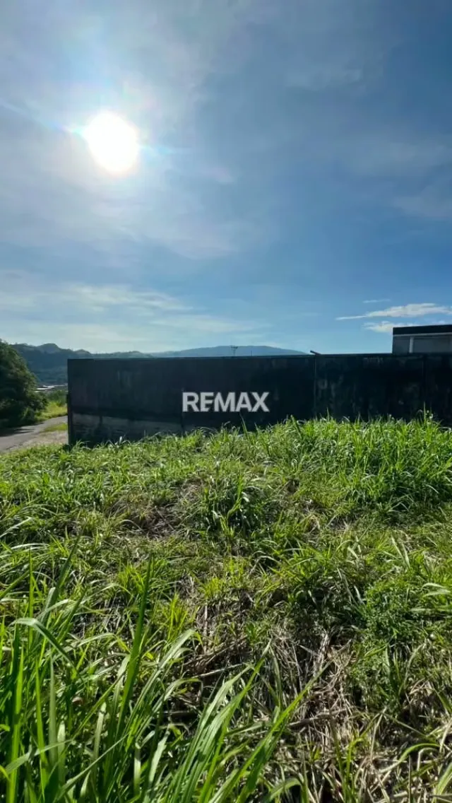 Venta de Terreno Ubicado en *LA ROTARIA * - 2