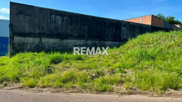 Venta de Terreno Ubicado en *LA ROTARIA * - 5
