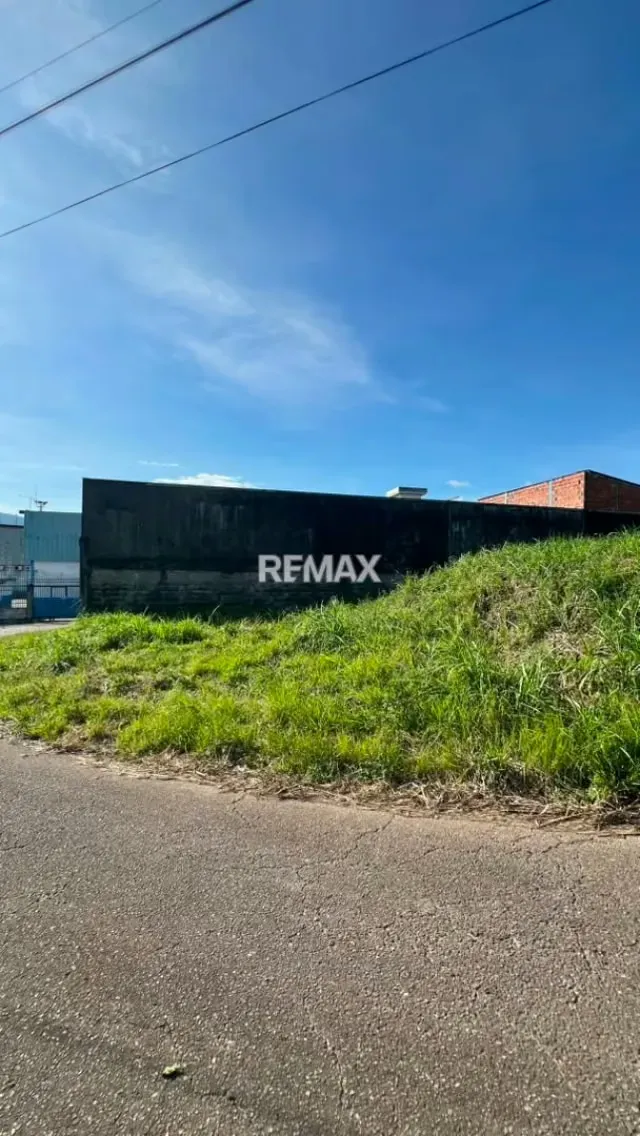 Venta de Terreno Ubicado en *LA ROTARIA * - 6