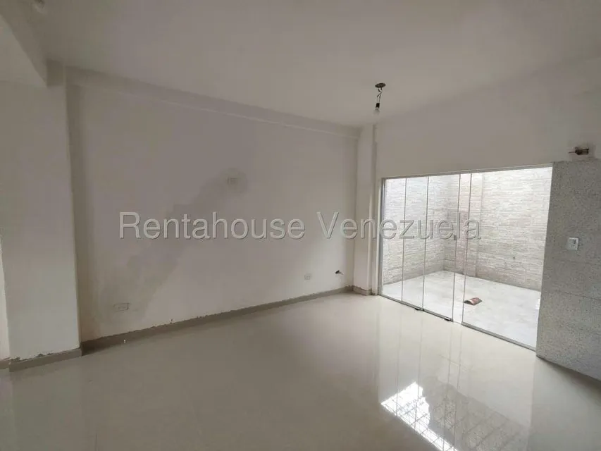 Casa (Duplex) en Venta en Barbula, Carabobo - 12