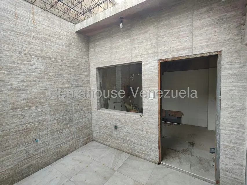 Casa (Duplex) en Venta en Barbula, Carabobo - 16