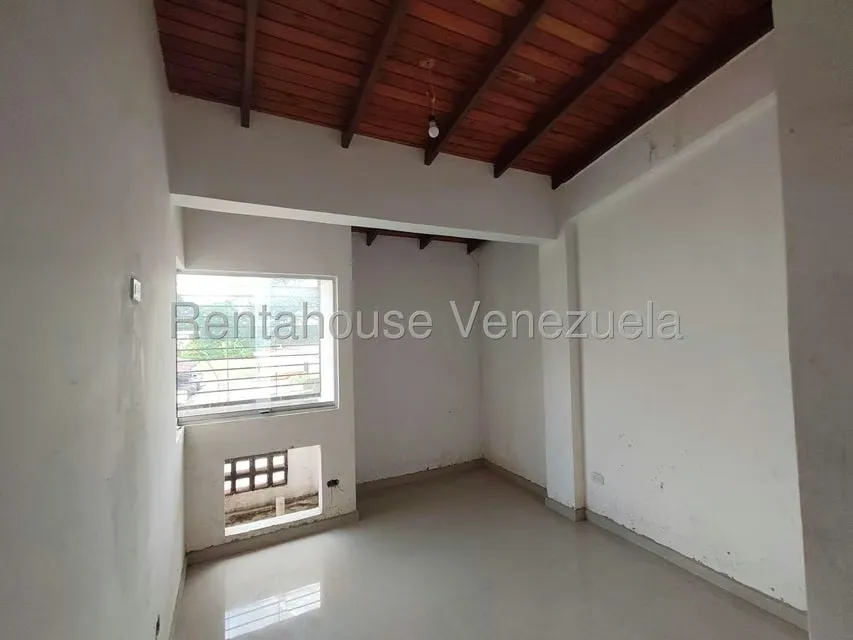 Casa (Duplex) en Venta en Barbula, Carabobo - 25