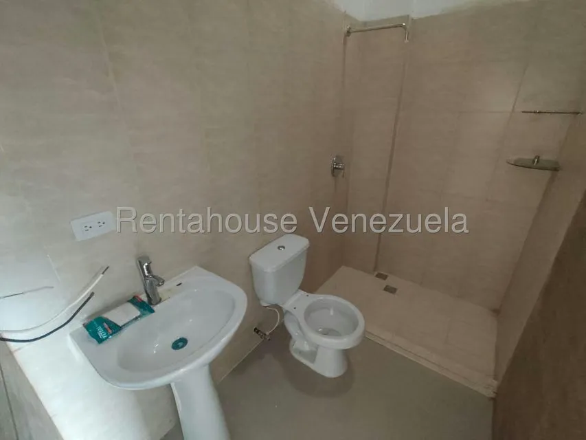 Casa (Duplex) en Venta en Barbula, Carabobo - 31
