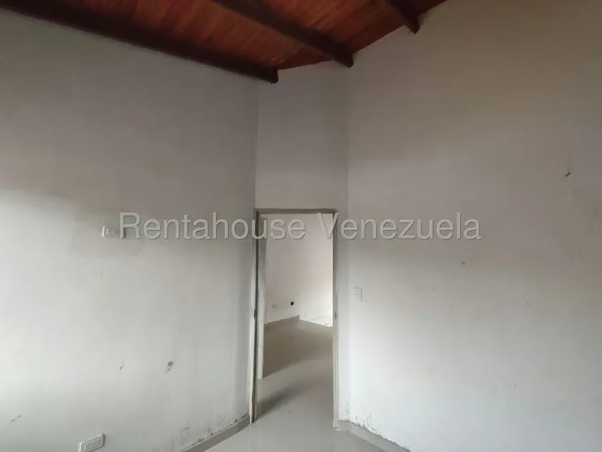 Casa (Duplex) en Venta en Barbula, Carabobo - 33