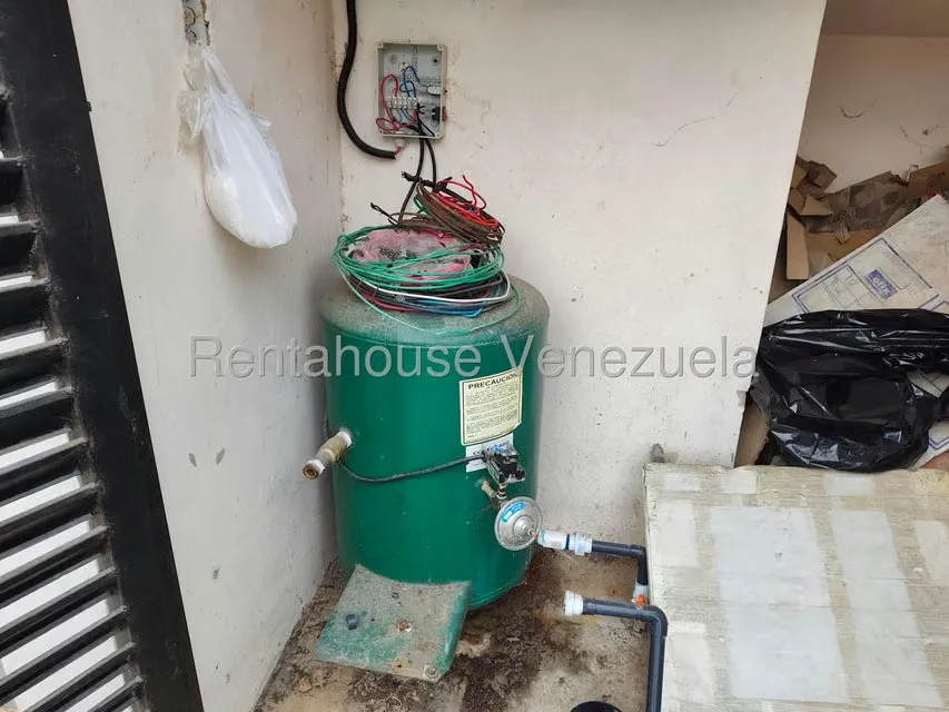 Casa (Duplex) en Venta en Barbula, Carabobo - 35