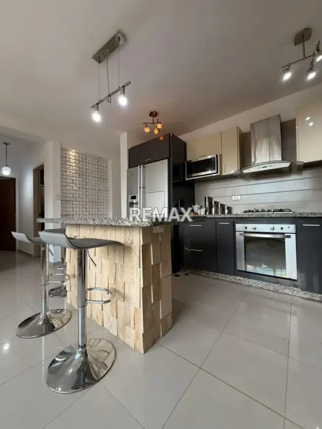 Apartamento en Venta en Doral Country Urb El Rincon Mañongo Naguanagua - 5