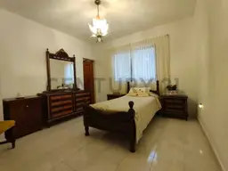 View 16