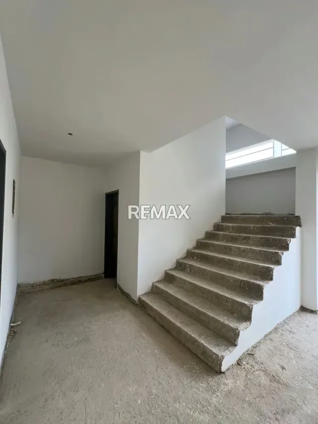 Exclusivos Town House, Terrazas de Henrri Pittier - 11