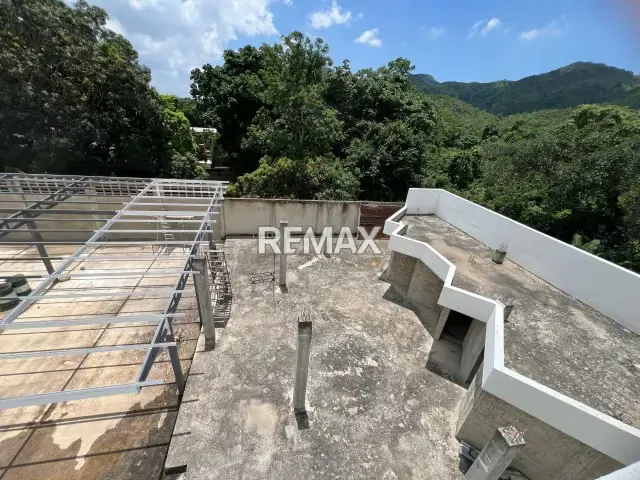 Exclusivos Town House, Terrazas de Henrri Pittier - 4