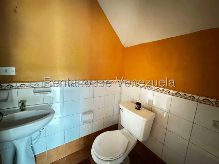 Casa (Multipes Niveles) en Venta en Villa Antigua, Portuguesa - 7