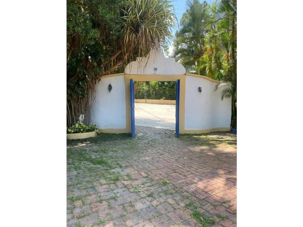 Vendo terreno 15.000m2 La Guairita 6201 - 6