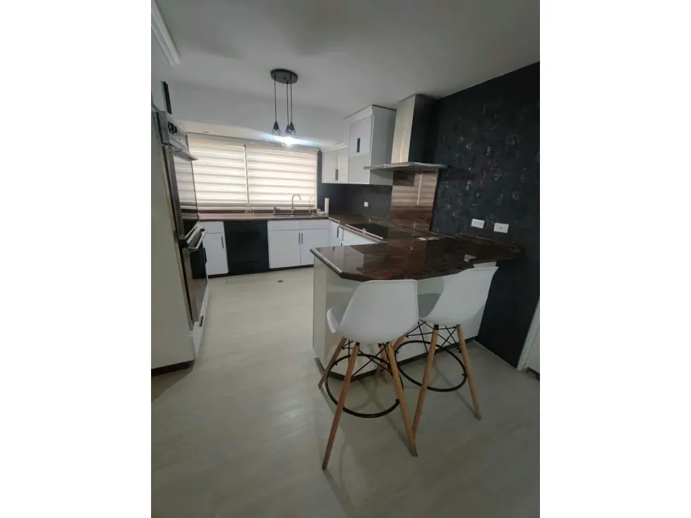 Se vende apartamento 320m2 Sebucán 7597 - 27