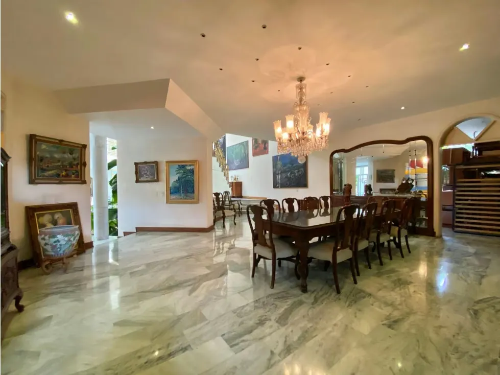 Se vende Casa 1400m² 5h+s/ 5b+s/ 10e La Floresta - 16