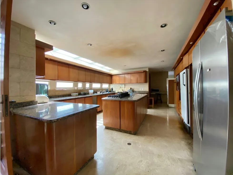 Se vende Casa 1400m² 5h+s/ 5b+s/ 10e La Floresta - 23
