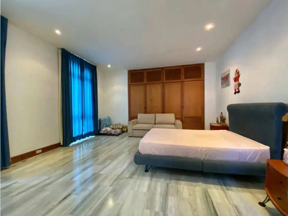 Se vende Casa 1400m² 5h+s/ 5b+s/ 10e La Floresta - 27