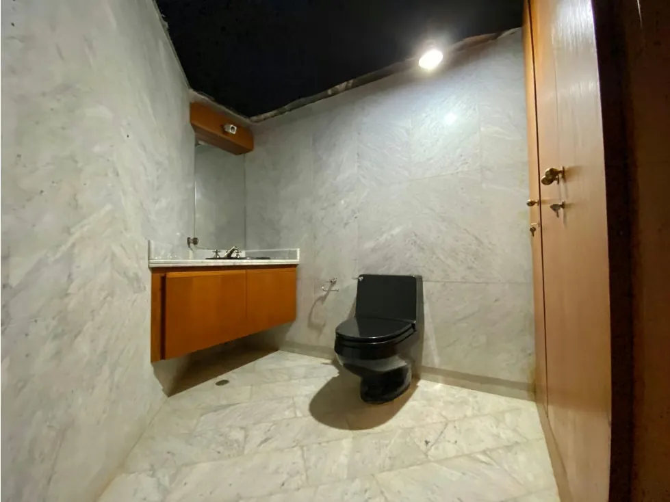 Se vende Casa 1400m² 5h+s/ 5b+s/ 10e La Floresta - 35