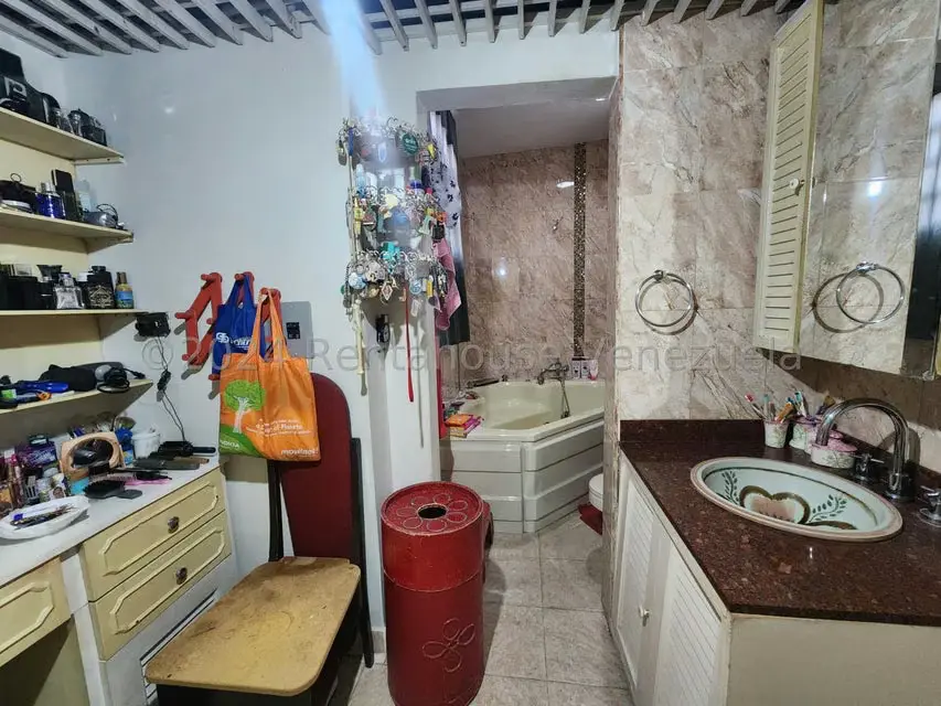 Casa (Multipes Niveles) en Venta en Parroquia Juan de Villegas, Lara - 15